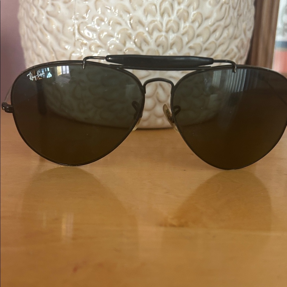Ray-Ban Black Aviator Sunglasses